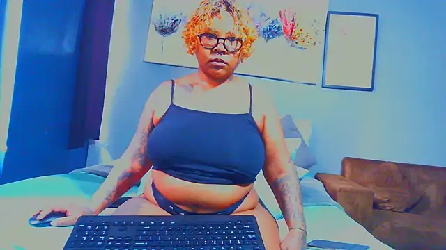 PearlSexxy69 online show from February 2025 08:53:02 AM