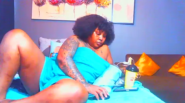 PearlSexxy69 online show from February 2025 04:24:02 PM
