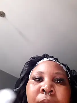 PearlSexxy69 online show from March 2025 09:10:02 AM