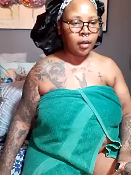 PearlSexxy69 online show from March 2025 06:54:02 PM