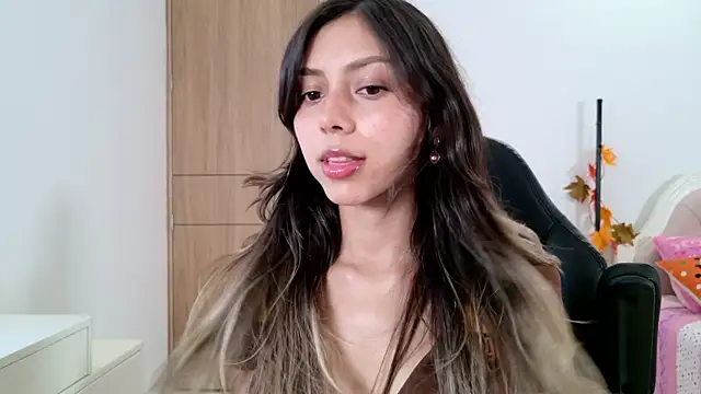 Sensualtease online show from October 2025 10:15:01 PM