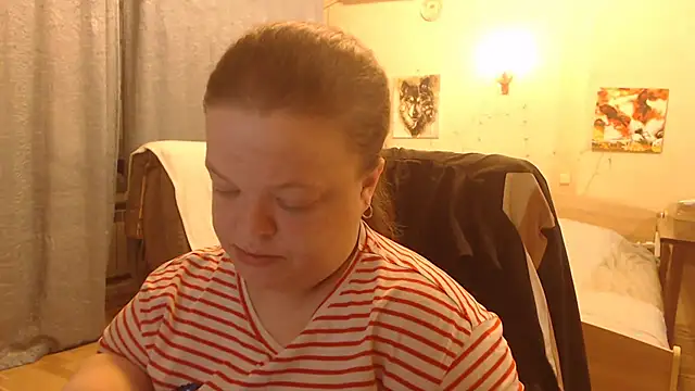 Janiffer MiMi online show from December 2024 07:55:01 PM