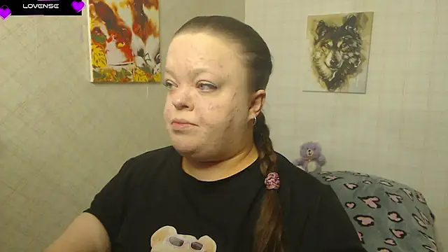 Janiffer MiMi online show from September 2025 04:56:01 PM