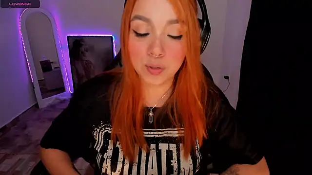 GiaBrooksX online show from November 2025 03:27:02 AM