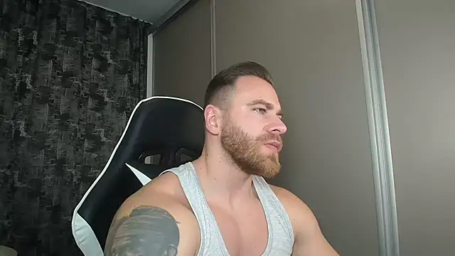 Snapshot of Thori92 chatting on December 2024 07:54:02 PM Thori92 online show from December 2024 07:54:02 PM