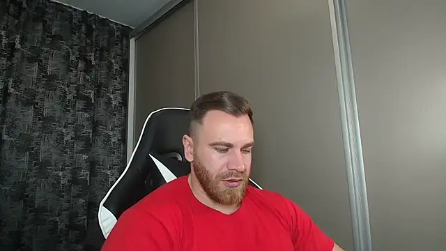 Snapshot of Thori92 chatting on December 2024 08:04:02 PM Thori92 online show from December 2024 08:04:02 PM