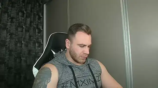 Snapshot of Thori92 chatting on February 2025 05:16:01 PM Thori92 online show from February 2025 05:16:01 PM