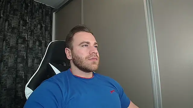 Snapshot of Thori92 chatting on February 2025 04:36:01 PM Thori92 online show from February 2025 04:36:01 PM