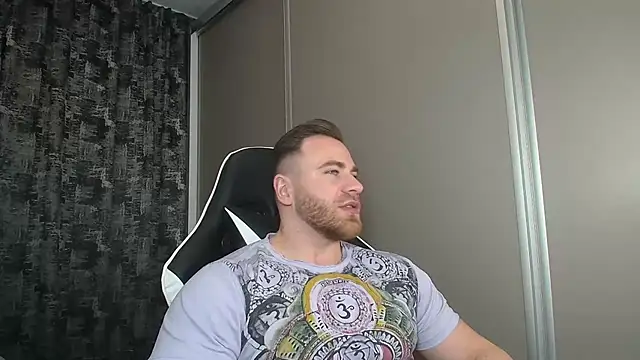 Snapshot of Thori92 chatting on February 2025 05:50:01 PM Thori92 online show from February 2025 05:50:01 PM