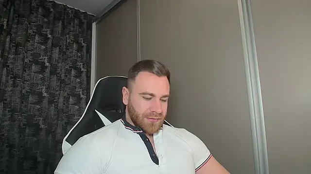 Snapshot of Thori92 chatting on March 2025 04:00:02 PM Thori92 online show from March 2025 04:00:02 PM