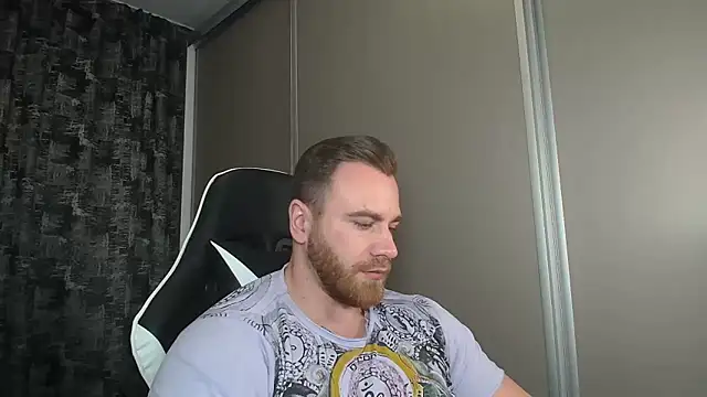 Snapshot of Thori92 chatting on March 2025 07:58:02 PM Thori92 online show from March 2025 07:58:02 PM