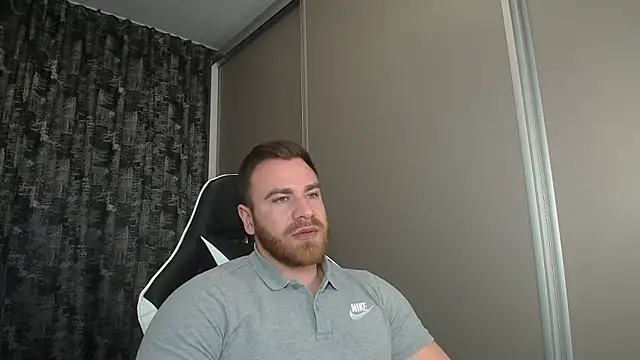 Snapshot of Thori92 chatting on March 2025 05:28:02 PM Thori92 online show from March 2025 05:28:02 PM