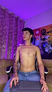 Snapshot of JacoboSwam chatting on October 2025 05:24:01 AM JacoboSwam online show from October 2025 05:24:01 AM