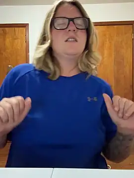 Snapshot of Lizzyloo chatting on September 2025 01:31:02 AM Lizzyloo online show from September 2025 01:31:02 AM