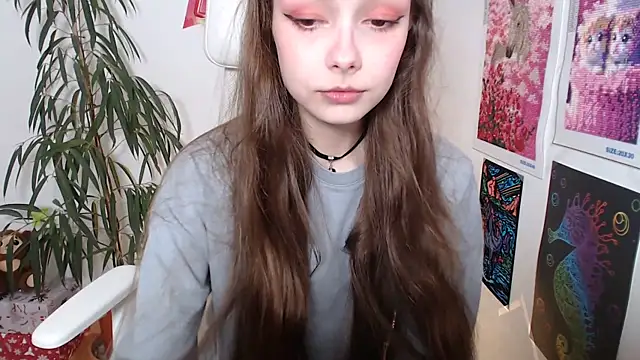 Snapshot of Michelle_Melnss chatting on December 2024 05:15:02 AM Michelle Melnss online show from December 2024 05:15:02 AM