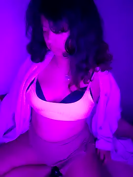 Snapshot of Peach_Girll chatting on February 2025 03:00:02 AM Peach Girll online show from February 2025 03:00:02 AM