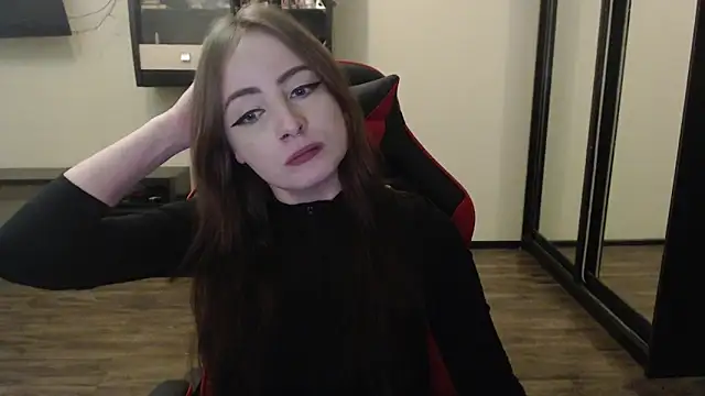 Snapshot of Laralianna chatting on January 2025 10:34:02 PM Laralianna online show from January 2025 10:34:02 PM