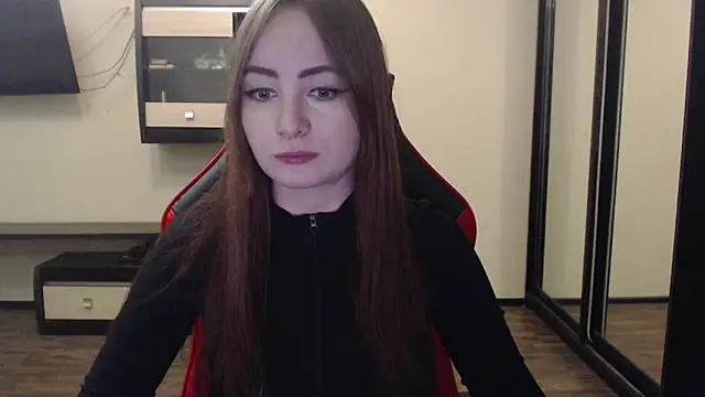 Snapshot of Laralianna chatting on January 2025 10:37:01 PM Laralianna online show from January 2025 10:37:01 PM