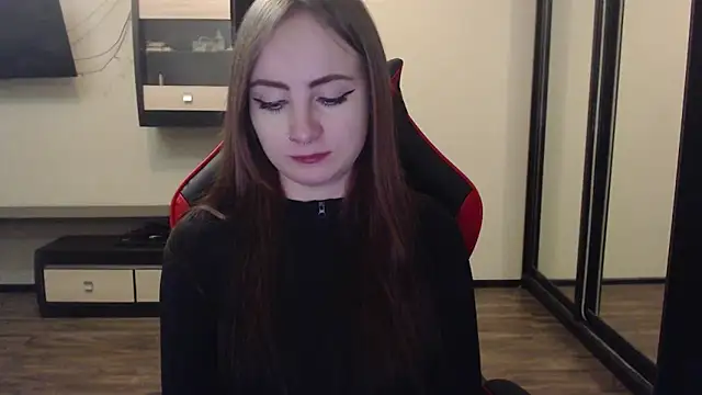 Snapshot of Laralianna chatting on January 2025 07:49:01 PM Laralianna online show from January 2025 07:49:01 PM