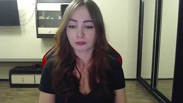 Snapshot of Laralianna chatting on February 2025 05:59:01 PM Laralianna online show from February 2025 05:59:01 PM