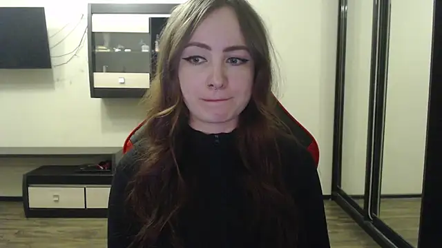 Snapshot of Laralianna chatting on February 2025 01:33:01 PM Laralianna online show from February 2025 01:33:01 PM