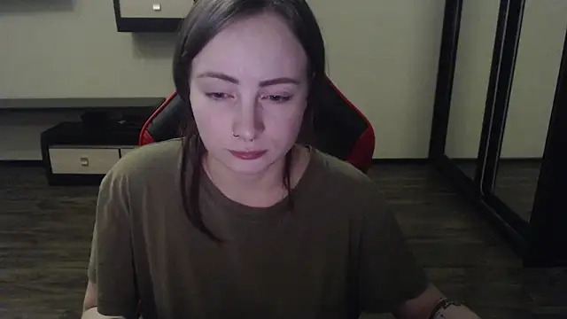 Snapshot of Laralianna chatting on March 2025 03:40:01 PM Laralianna online show from March 2025 03:40:01 PM