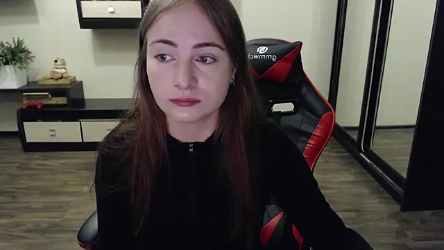 Snapshot of Laralianna chatting on September 2025 12:55:01 AM Laralianna online show from September 2025 12:55:01 AM