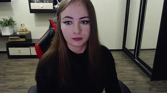 Snapshot of Laralianna chatting on September 2025 01:34:02 PM Laralianna online show from September 2025 01:34:02 PM