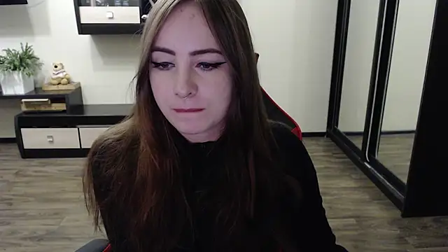 Snapshot of Laralianna chatting on September 2025 07:54:01 AM Laralianna online show from September 2025 07:54:01 AM