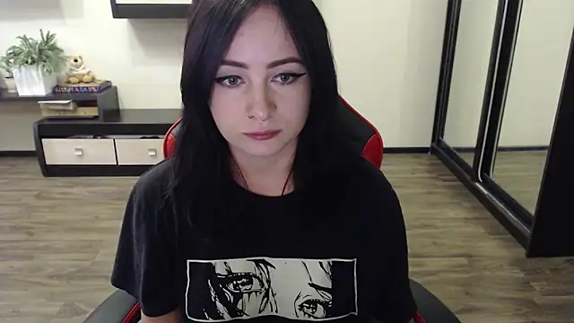 Snapshot of Laralianna chatting on September 2025 12:31:02 PM Laralianna online show from September 2025 12:31:02 PM