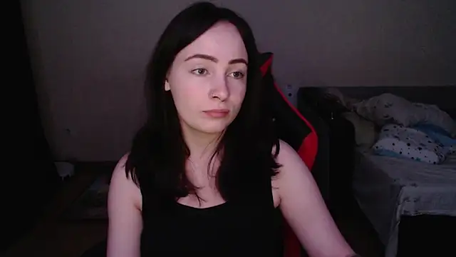 Snapshot of Laralianna chatting on November 2025 02:54:02 AM Laralianna online show from November 2025 02:54:02 AM