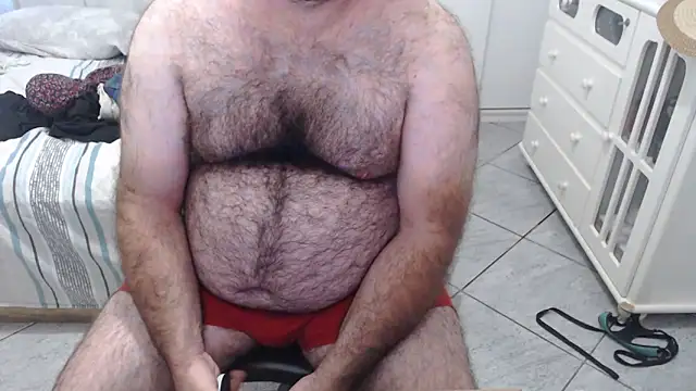 Snapshot of MysterBearMG chatting on January 2025 09:13:01 PM MysterBearMG online show from January 2025 09:13:01 PM