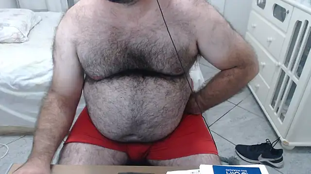 Snapshot of MysterBearMG chatting on February 2025 03:23:02 AM MysterBearMG online show from February 2025 03:23:02 AM