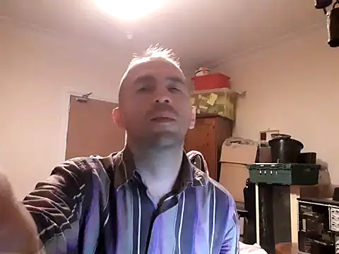 Snapshot of theSmallest-dick chatting on December 2024 06:55:01 PM theSmallest-dick online show from December 2024 06:55:01 PM