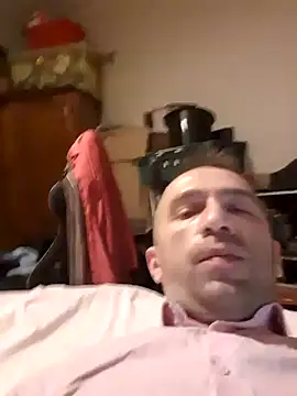 Snapshot of theSmallest-dick chatting on February 2025 05:37:01 PM theSmallest-dick online show from February 2025 05:37:01 PM
