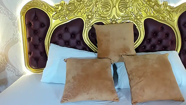 Snapshot of Dulce_26_ chatting on October 2025 05:10:01 PM Dulce 26 online show from October 2025 05:10:01 PM