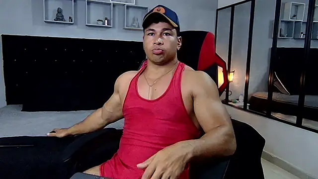 Snapshot of tyler_hank01 chatting on January 2025 11:22:01 PM tyler hank01 online show from January 2025 11:22:01 PM