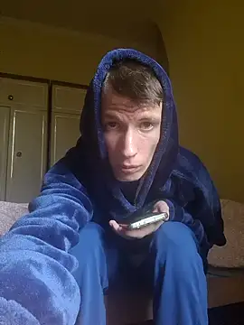 LuxxFin online show from November 2025 02:06:01 PM