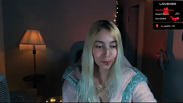 Saucy Jenn online show from January 2025 06:38:02 AM