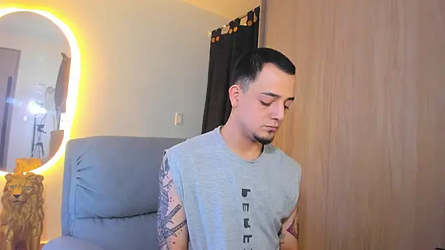 alejandro calderon1 online show from February 2025 06:03:01 AM