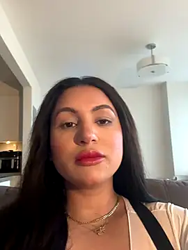 Snapshot of MeghanXO chatting on October 2025 01:45:02 PM MeghanXO online show from October 2025 01:45:02 PM