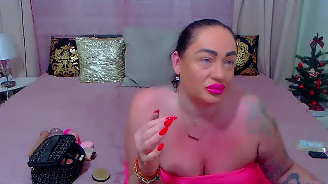 BustyVicky online show from December 2024 10:55:02 PM