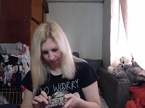 BustyBlond online show from February 2025 12:50:01 PM