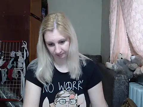 BustyBlond online show from March 2025 03:17:02 PM