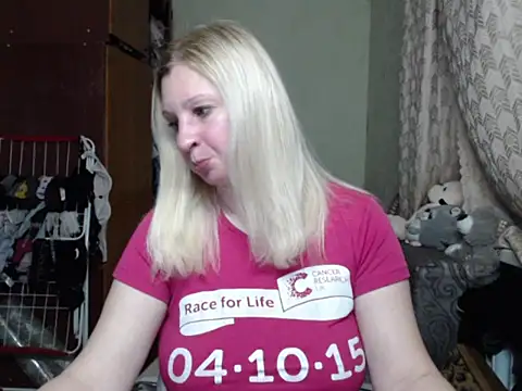 BustyBlond online show from March 2025 04:33:01 PM