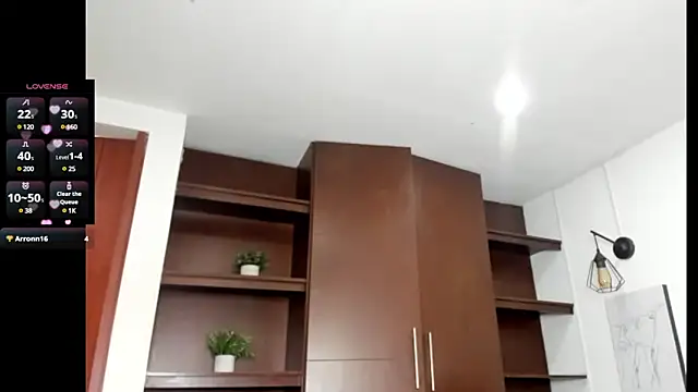 Snapshot of DacotaAndersonDirty chatting on March 2025 06:25:01 PM DacotaAndersonDirty online show from March 2025 06:25:01 PM