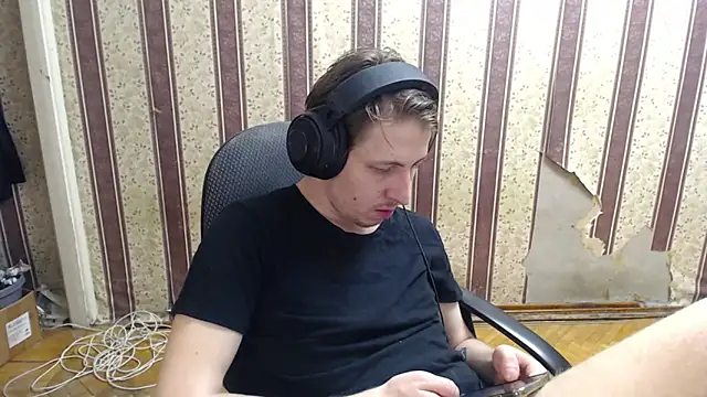 darienlarge online show from October 2025 05:20:02 PM