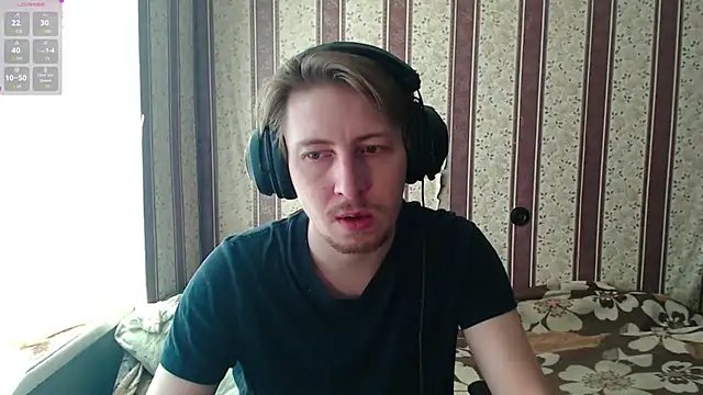 darienlarge online show from October 2025 07:55:02 AM