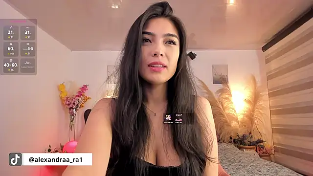 Alexandra ra online show from March 2025 12:42:01 AM