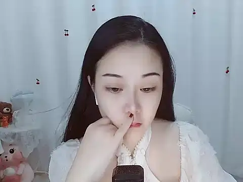 Snapshot of Angel-C chatting on October 2025 01:36:02 AM Angel-C online show from October 2025 01:36:02 AM